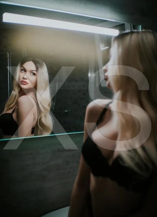 Angelina Z - escort Baar