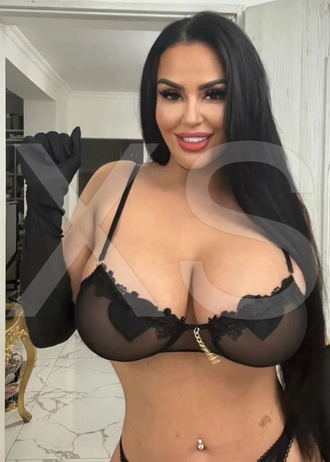 Emma - escort Basel