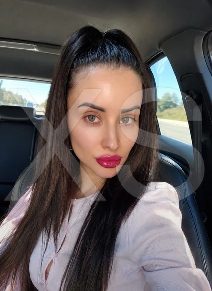 Adela - escort Zurich